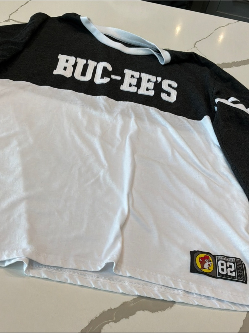 Buc-ee's Black & White Long Sleeve Colorblock Tee Men’s 3XL Jersey Shirt